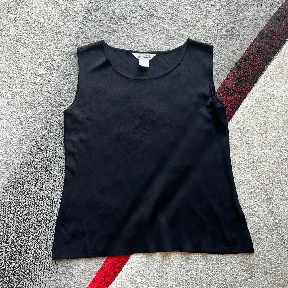 Misook Black Knit Minimalist Quiet Luxury Sleeveless Top